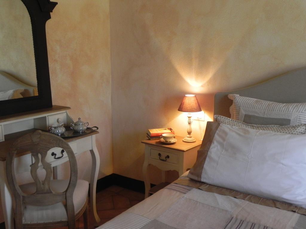 Agriturismo Sugheretello Semproniano Номер фото