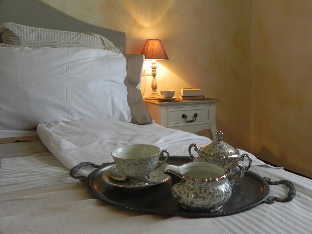 Agriturismo Sugheretello Semproniano Номер фото